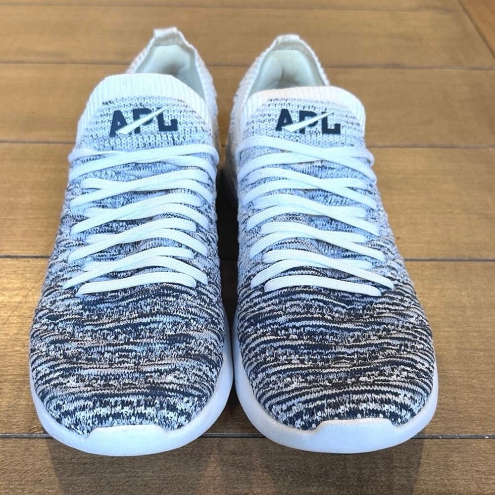 APL Techloom Wave women's sneaker Size 8 - Picture 8 of 9